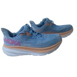 Hoka W Clifton 9 running shoe Sz8 Airy Blue Ice Water Comfy Good Condition
